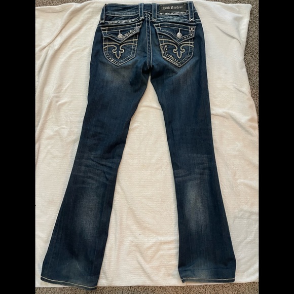 Worn a few times - Picture 2 of 3